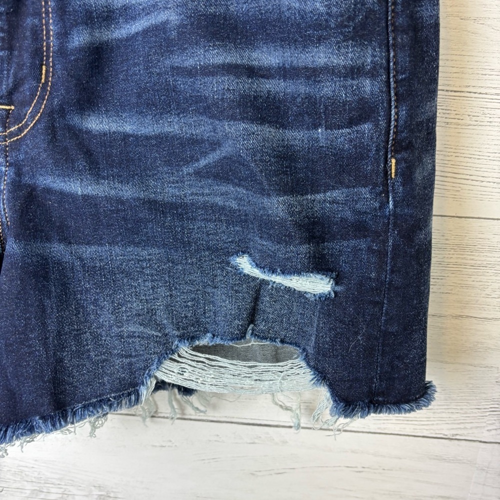 American Eagle Midi Cutoff Denim Shorts Dark Wash Distressed 18 - High Rise - Picture 2 of 11
